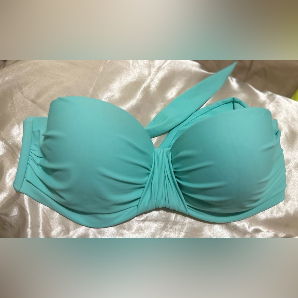 Bathing suit top, teal size XL